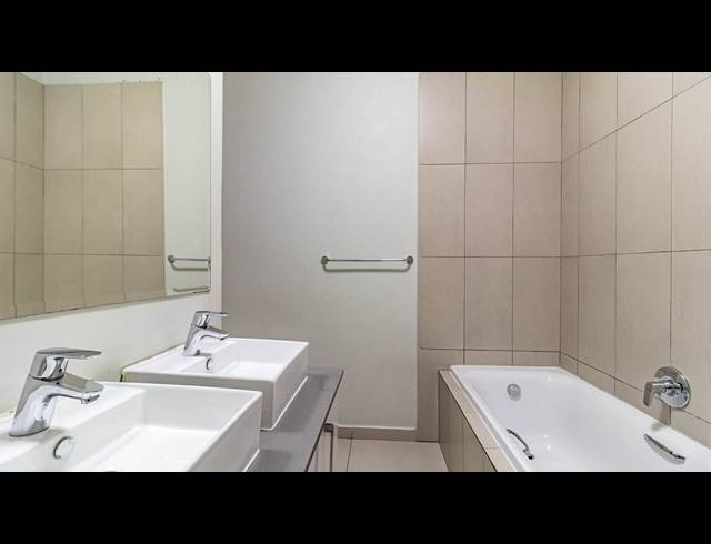 2 BEDROOM APARTMENT FOR SALE IN NORTH RIDING
